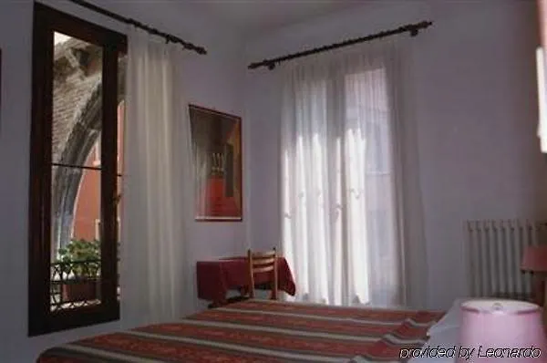Hotel San Samuele Venedig 0*,  Italien
