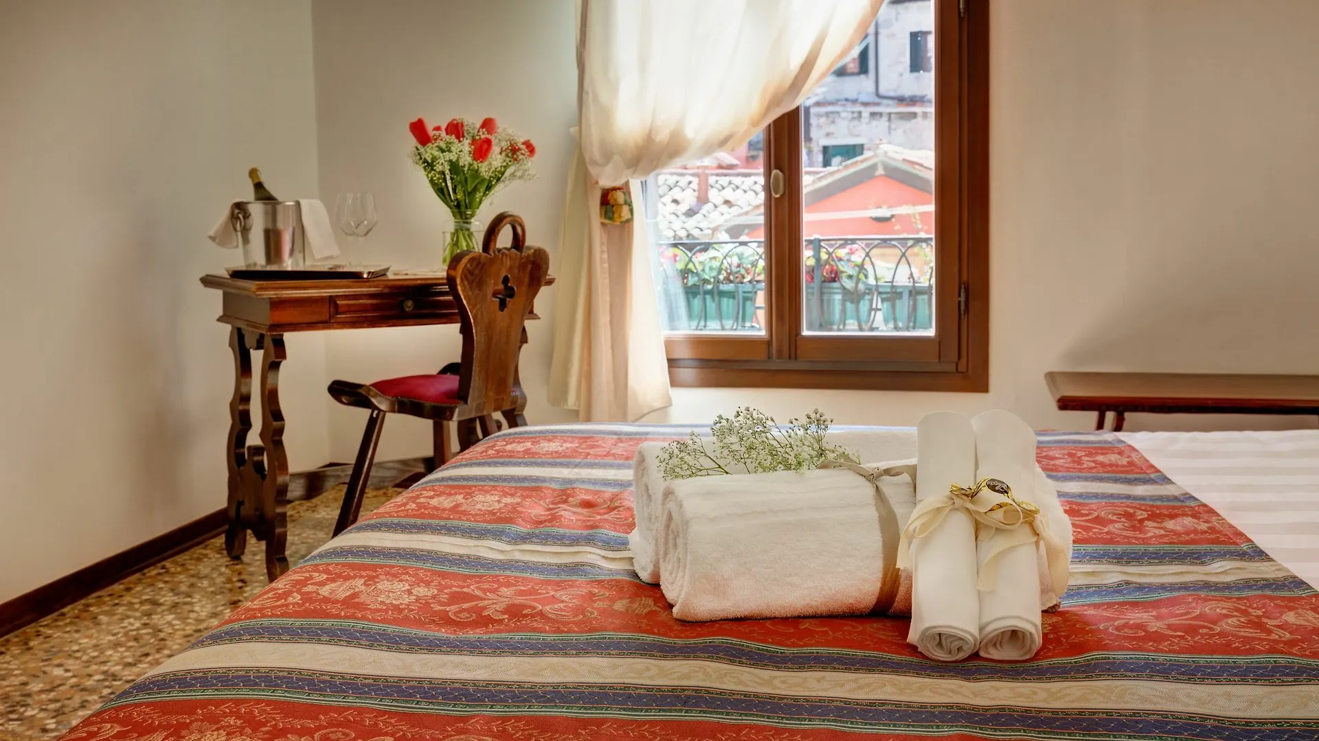 Hotel San Samuele Venedig